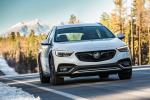 Buick Regal TourX 2017 года (NA)